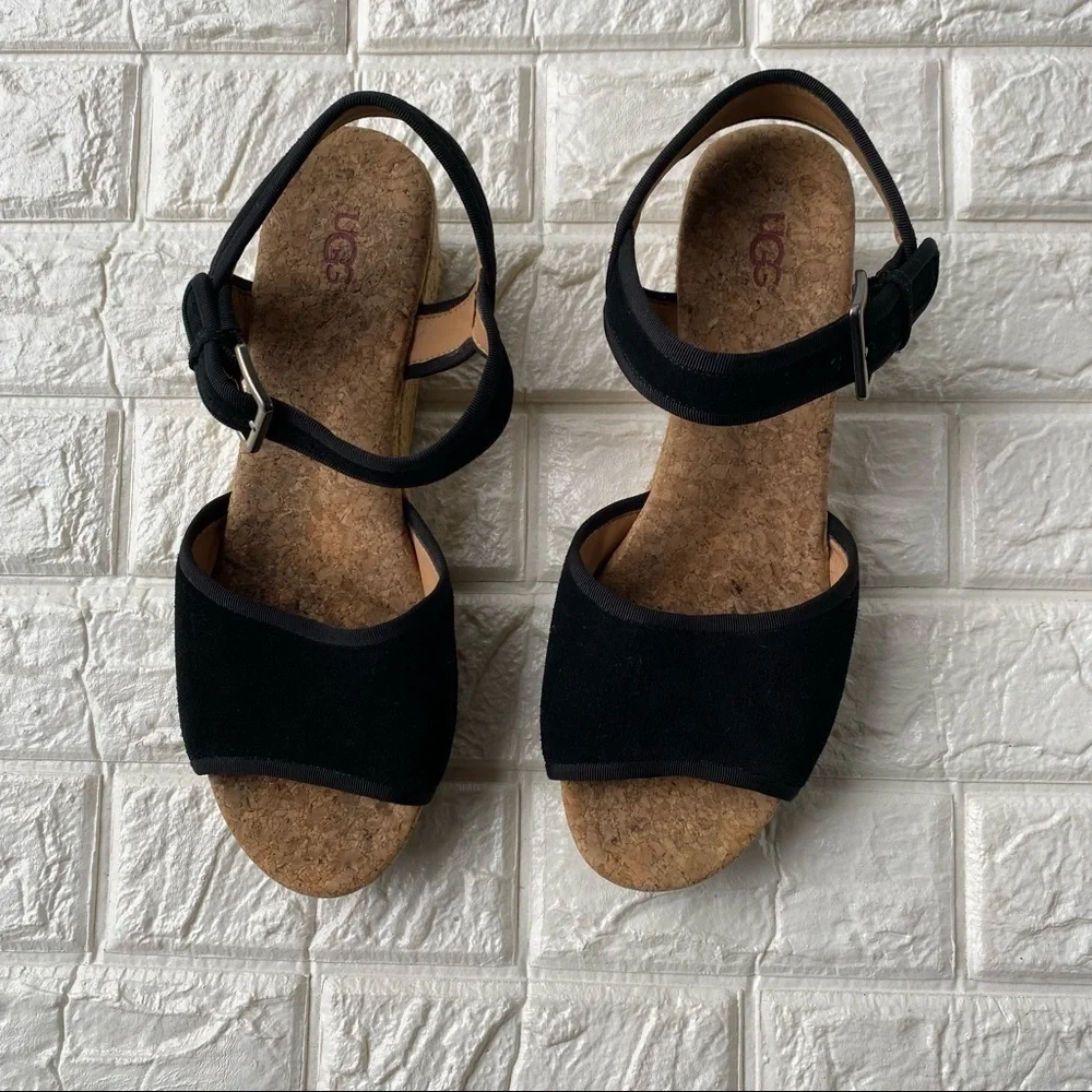 UGG maybell wedge